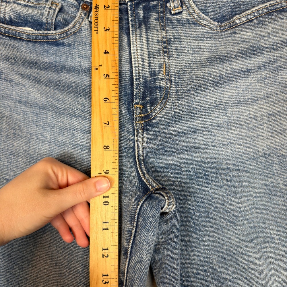 Old Navy OG Straight High Rise Jeans Womens 0 Light Wash Distressed Raw Hem - Picture 3 of 8